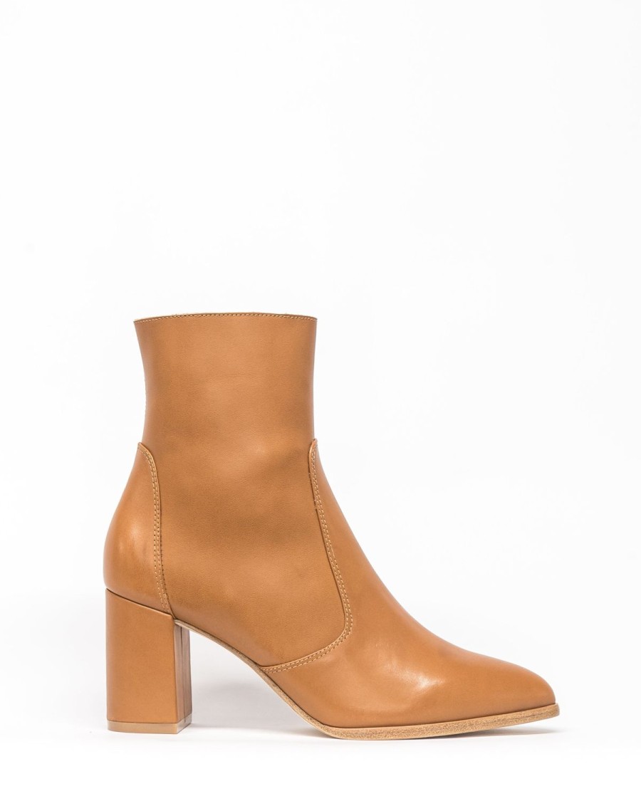 Zoe Kratzmann Lodge Boot-Toffee Leather Boots