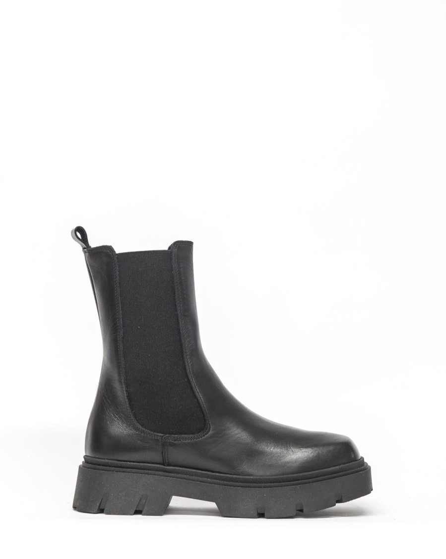 Zoe Kratzmann Empire Boot-Black Leather Boots